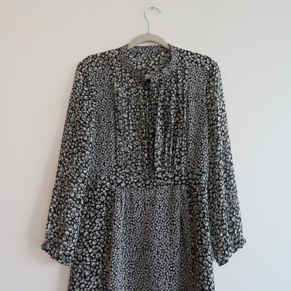 BURBERRY BRIT 100% Silk Ditsy Floral Crepe Pintuck Dress Academia Preppy Luxury - Picture 3 of 16